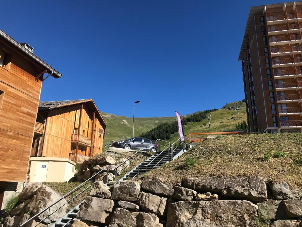 T2 Skis Aux Pieds Les Terrasses De La Bergerie Orcieres Exterior photo